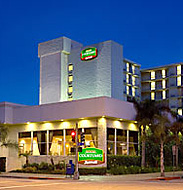 Courtyard Long Beach Downtown - Long Beach CA