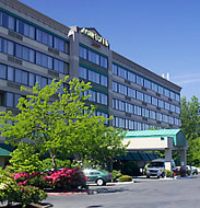 Courtyard Portland Airport - Portland OR