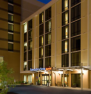 Fairfield Inn & Suites Louisville Downtown - Louisville KY