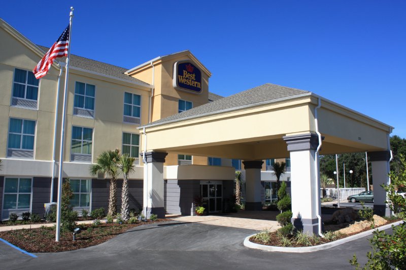 Best Western Plus Chain Of Lakes Inn & Suites - Leesburg Florida