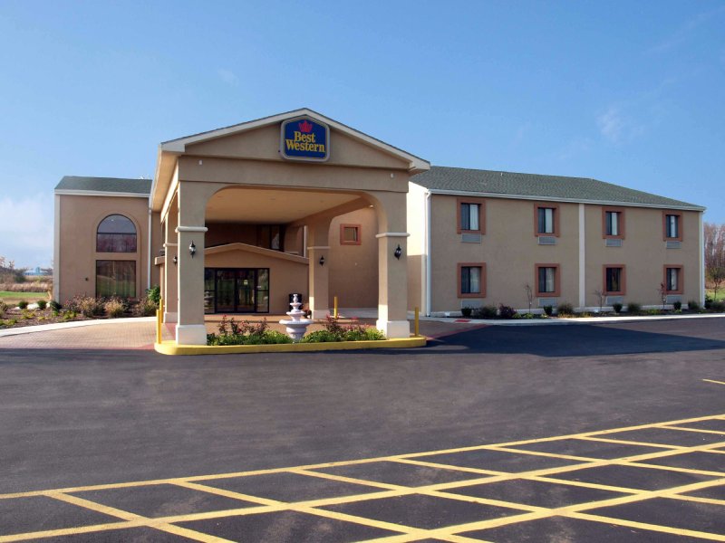 Best Western Plus Lincoln Inn - Lincoln Illinois