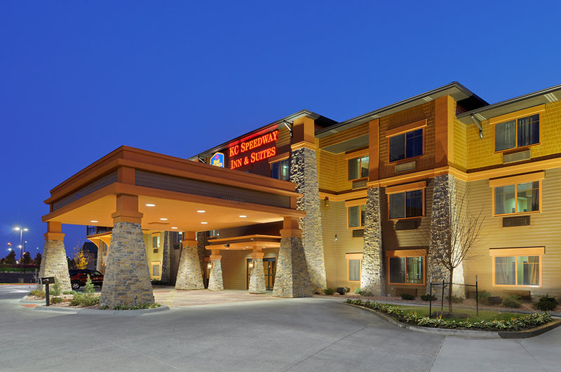 Best Western Premier Kc Speedway Inn & Suites - Kansas City Kansas