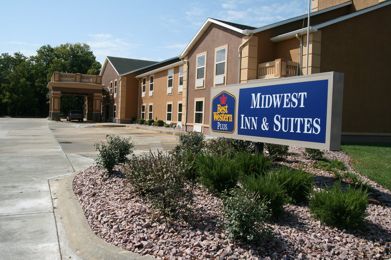 Best Western Plus Midwest Inn & Suites - Salina Kansas