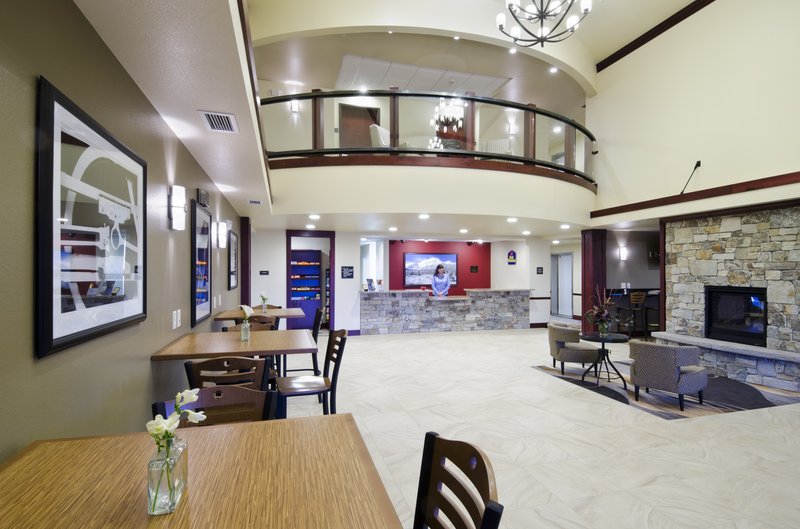 Best Western Shelby Inn & Suites - Shelby Montana