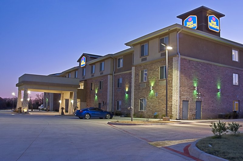 Best Western Bowie Inn & Suites - Bowie Texas