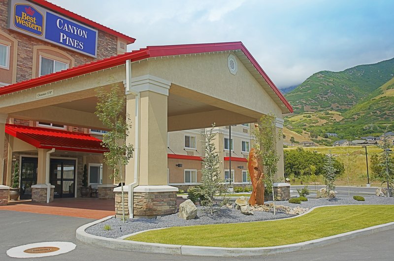 Best Western Plus Canyon Pines - Uintah Utah