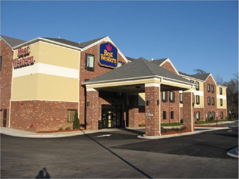 Best Western Plus Glen Allen Inn - Glen Allen Virginia