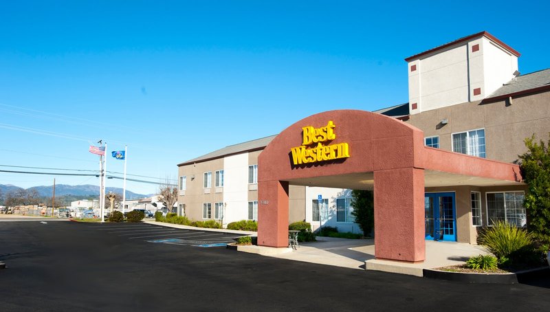 Best Western Plus Twin View Inn & Suites - Redding California
