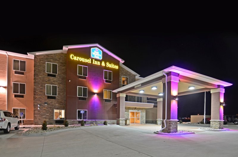 Best Western Plus Carousel Inn & Suites - Burlington Colorado